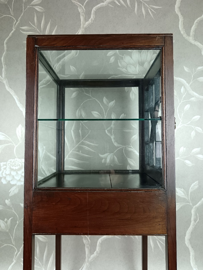 Georgian Display Cabinet (10).jpg